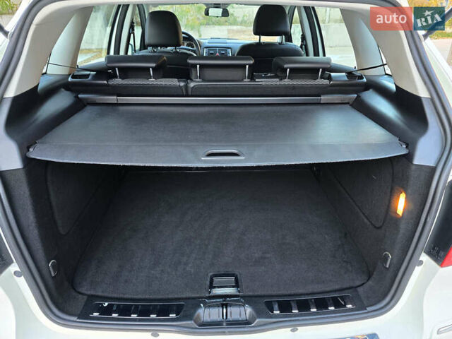 Белый Мерседес Б-класс, объемом двигателя 1.99 л и пробегом 61 тыс. км за 8400 $, фото 33 на Automoto.ua