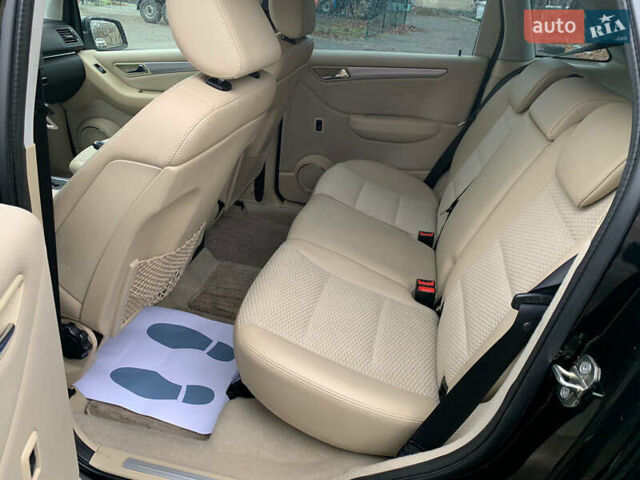 Белый Мерседес Б-класс, объемом двигателя 1.6 л и пробегом 65 тыс. км за 8700 $, фото 22 на Automoto.ua