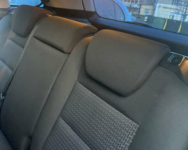 Білий Мерседес Б-клас, об'ємом двигуна 1.7 л та пробігом 160 тис. км за 8500 $, фото 9 на Automoto.ua