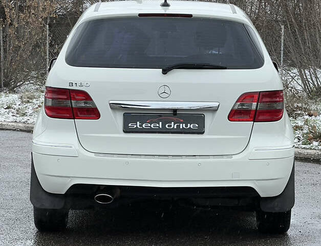 Білий Мерседес Б-клас, об'ємом двигуна 1.7 л та пробігом 134 тис. км за 7999 $, фото 5 на Automoto.ua