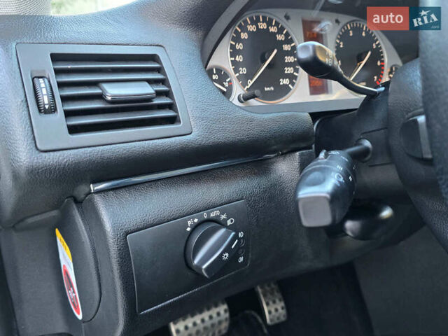 Білий Мерседес Б-клас, об'ємом двигуна 1.99 л та пробігом 60 тис. км за 8400 $, фото 30 на Automoto.ua