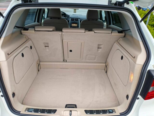 Белый Мерседес Б-класс, объемом двигателя 2 л и пробегом 85 тыс. км за 9900 $, фото 10 на Automoto.ua