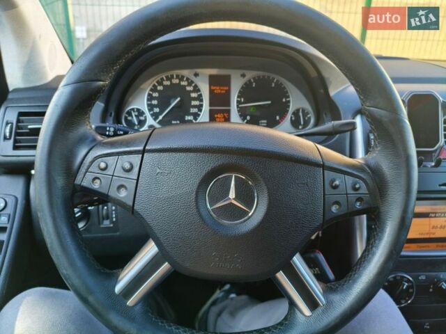 Білий Мерседес Б-клас, об'ємом двигуна 2 л та пробігом 332 тис. км за 6700 $, фото 2 на Automoto.ua