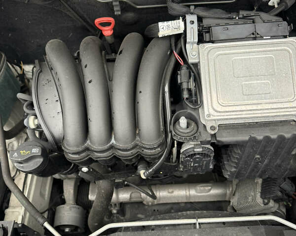 Белый Мерседес Б-класс, объемом двигателя 1.7 л и пробегом 99 тыс. км за 7700 $, фото 18 на Automoto.ua