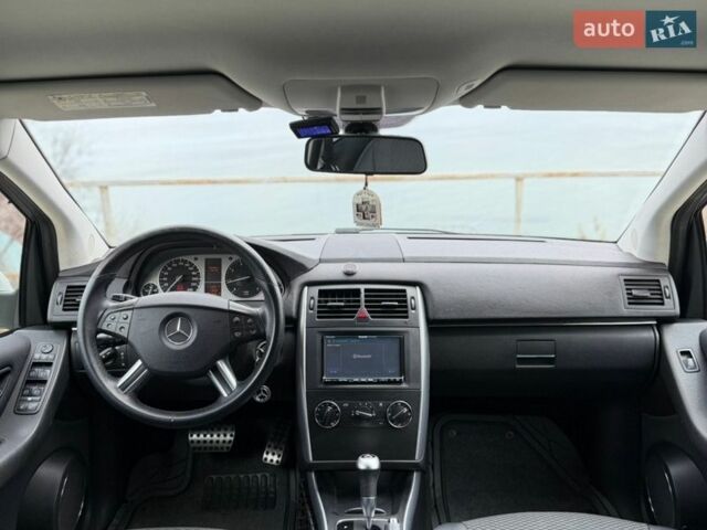 Білий Мерседес Б-клас, об'ємом двигуна 1.7 л та пробігом 122 тис. км за 7750 $, фото 53 на Automoto.ua