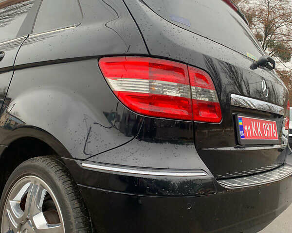 Белый Мерседес Б-класс, объемом двигателя 1.6 л и пробегом 65 тыс. км за 8700 $, фото 8 на Automoto.ua