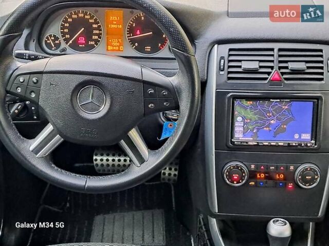 Білий Мерседес Б-клас, об'ємом двигуна 2 л та пробігом 139 тис. км за 8600 $, фото 17 на Automoto.ua
