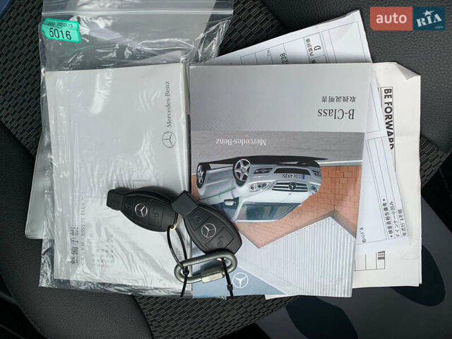 Белый Мерседес Б-класс, объемом двигателя 2 л и пробегом 85 тыс. км за 9100 $, фото 26 на Automoto.ua