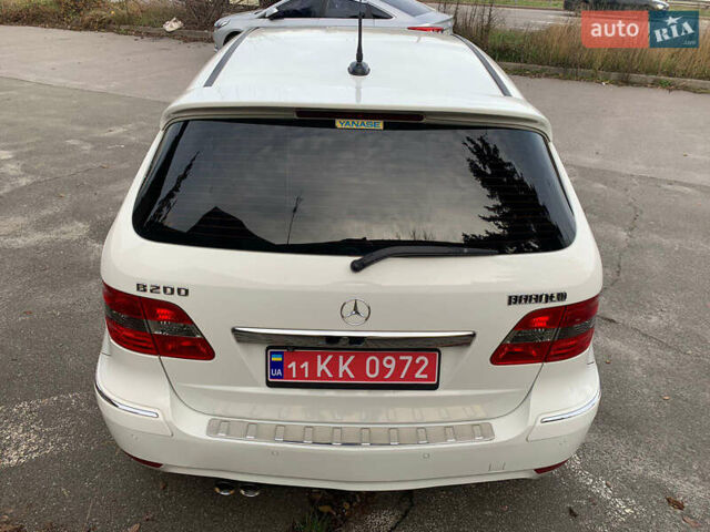 Белый Мерседес Б-класс, объемом двигателя 2 л и пробегом 85 тыс. км за 9100 $, фото 7 на Automoto.ua