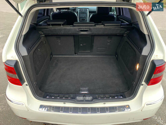 Белый Мерседес Б-класс, объемом двигателя 2 л и пробегом 85 тыс. км за 9100 $, фото 25 на Automoto.ua