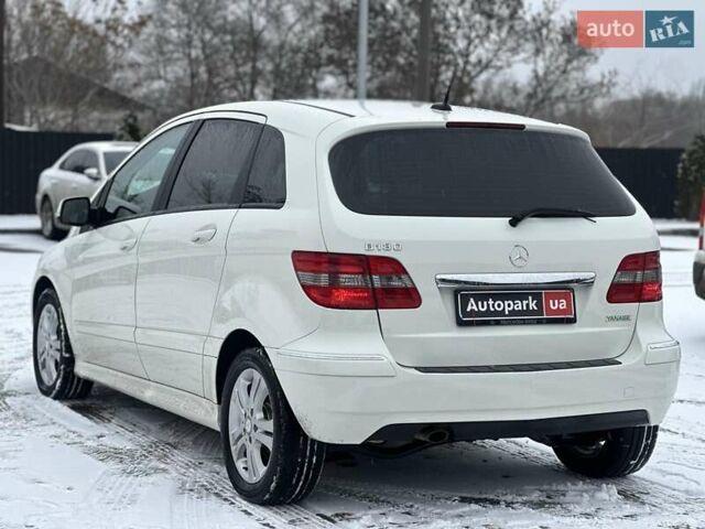 Білий Мерседес Б-клас, об'ємом двигуна 1.7 л та пробігом 100 тис. км за 8740 $, фото 3 на Automoto.ua