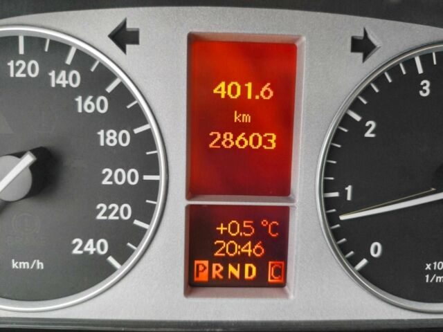 Белый Мерседес Б-класс, объемом двигателя 1.7 л и пробегом 28 тыс. км за 10400 $, фото 16 на Automoto.ua