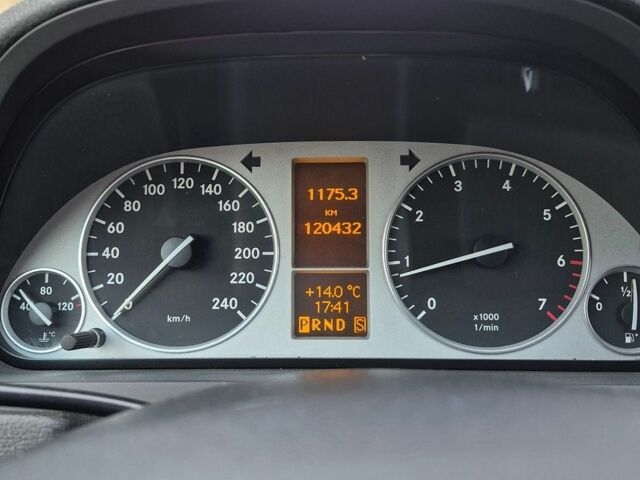 Білий Мерседес Б-клас, об'ємом двигуна 1.8 л та пробігом 120 тис. км за 7500 $, фото 22 на Automoto.ua