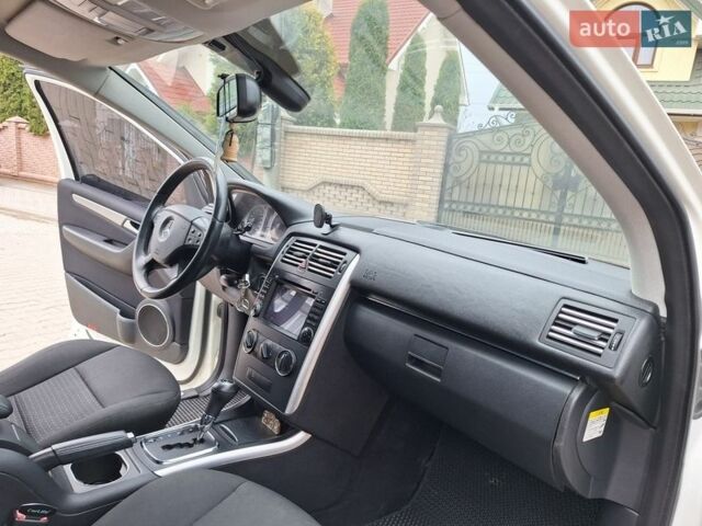 Белый Мерседес Б-класс, объемом двигателя 1.8 л и пробегом 97 тыс. км за 9300 $, фото 24 на Automoto.ua