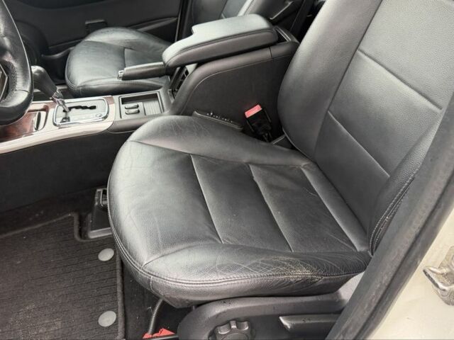 Білий Мерседес Б-клас, об'ємом двигуна 2 л та пробігом 240 тис. км за 3600 $, фото 8 на Automoto.ua