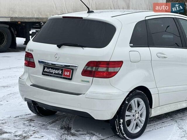 Білий Мерседес Б-клас, об'ємом двигуна 1.7 л та пробігом 100 тис. км за 8740 $, фото 7 на Automoto.ua