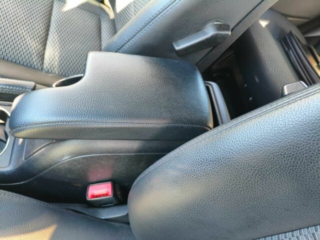 Білий Мерседес Б-клас, об'ємом двигуна 1.7 л та пробігом 127 тис. км за 9200 $, фото 19 на Automoto.ua