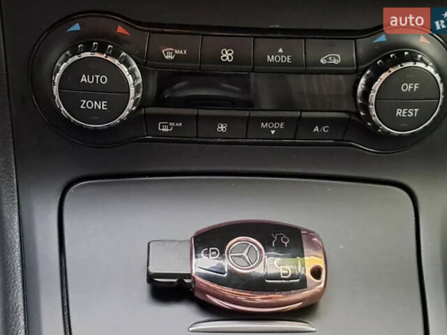 Білий Мерседес Б-клас, об'ємом двигуна 1.6 л та пробігом 144 тис. км за 15000 $, фото 17 на Automoto.ua