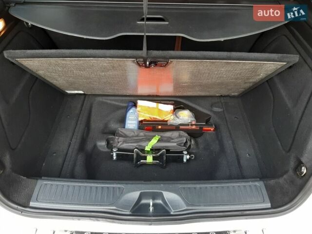 Белый Мерседес Б-класс, объемом двигателя 1.99 л и пробегом 223 тыс. км за 10300 $, фото 20 на Automoto.ua