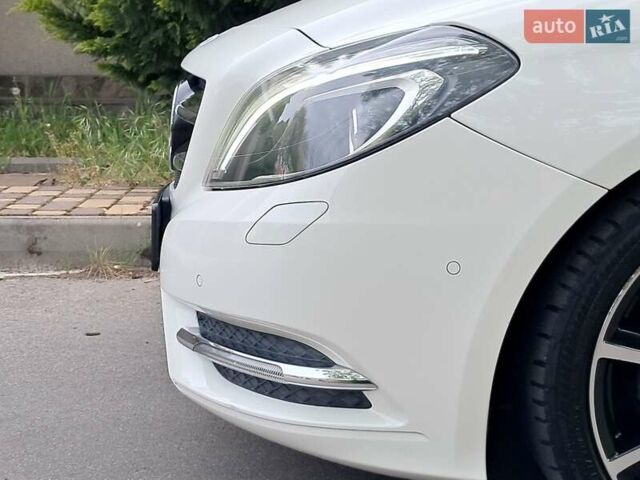 Белый Мерседес Б-класс, объемом двигателя 1.6 л и пробегом 142 тыс. км за 11800 $, фото 12 на Automoto.ua