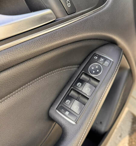 Белый Мерседес Б-класс, объемом двигателя 1.8 л и пробегом 200 тыс. км за 11800 $, фото 21 на Automoto.ua