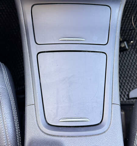 Белый Мерседес Б-класс, объемом двигателя 1.8 л и пробегом 200 тыс. км за 11800 $, фото 19 на Automoto.ua