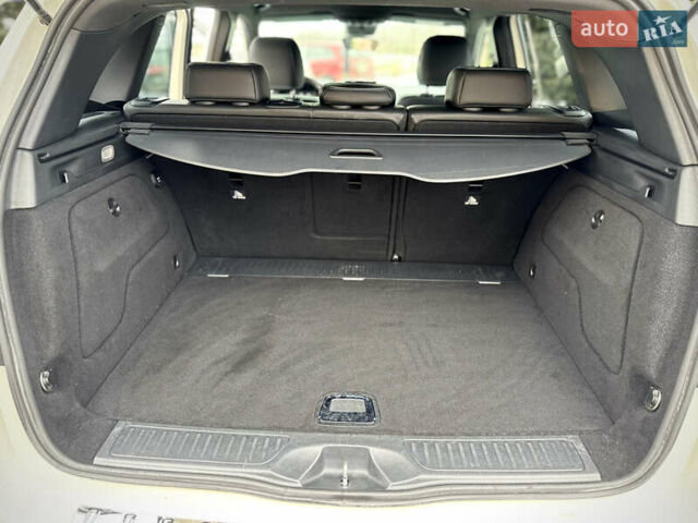 Білий Мерседес Б-клас, об'ємом двигуна 0 л та пробігом 160 тис. км за 9500 $, фото 60 на Automoto.ua