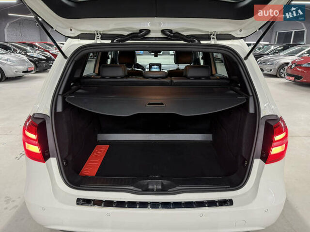 Білий Мерседес Б-клас, об'ємом двигуна 0 л та пробігом 94 тис. км за 10500 $, фото 7 на Automoto.ua