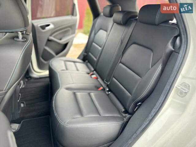 Білий Мерседес Б-клас, об'ємом двигуна 0 л та пробігом 160 тис. км за 9500 $, фото 49 на Automoto.ua