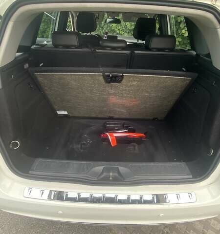 Білий Мерседес Б-клас, об'ємом двигуна 2 л та пробігом 156 тис. км за 12600 $, фото 12 на Automoto.ua