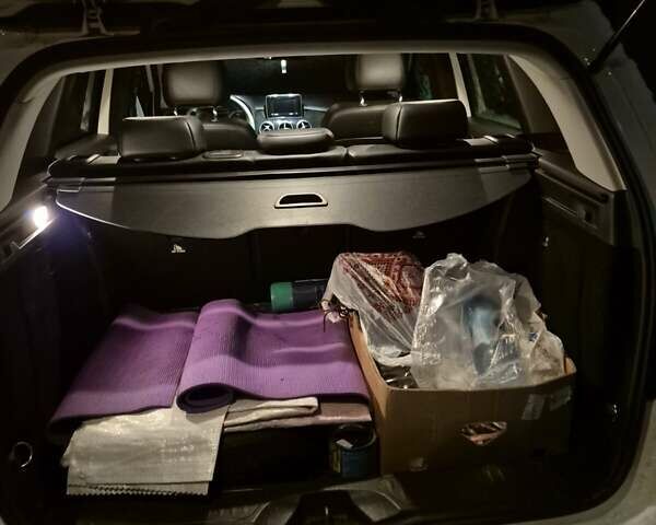 Белый Мерседес Б-класс, объемом двигателя 1.46 л и пробегом 253 тыс. км за 9800 $, фото 10 на Automoto.ua