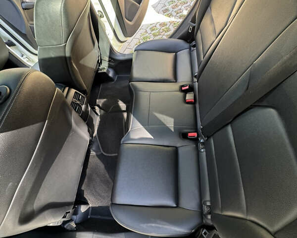 Белый Мерседес Б-класс, объемом двигателя 2.14 л и пробегом 238 тыс. км за 12000 $, фото 19 на Automoto.ua