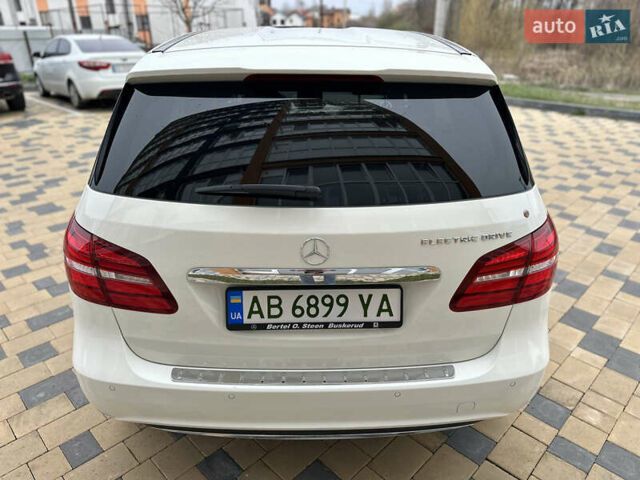 Білий Мерседес Б-клас, об'ємом двигуна 0 л та пробігом 78 тис. км за 11200 $, фото 9 на Automoto.ua