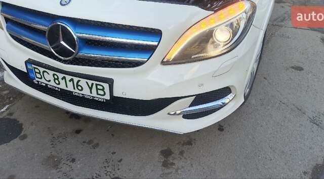 Білий Мерседес Б-клас, об'ємом двигуна 0 л та пробігом 90 тис. км за 11200 $, фото 1 на Automoto.ua