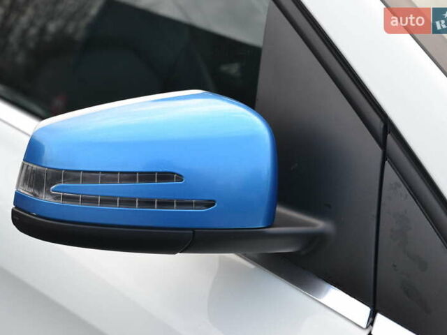 Білий Мерседес Б-клас, об'ємом двигуна 0 л та пробігом 104 тис. км за 10799 $, фото 15 на Automoto.ua