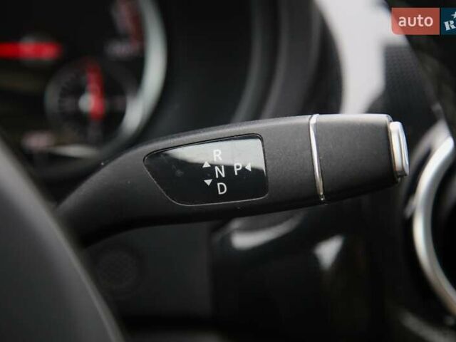 Белый Мерседес Б-класс, объемом двигателя 0 л и пробегом 158 тыс. км за 9500 $, фото 19 на Automoto.ua