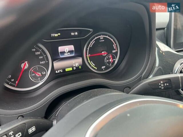 Белый Мерседес Б-класс, объемом двигателя 0 л и пробегом 65 тыс. км за 13500 $, фото 12 на Automoto.ua