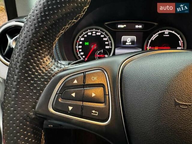 Белый Мерседес Б-класс, объемом двигателя 0 л и пробегом 120 тыс. км за 9440 $, фото 14 на Automoto.ua