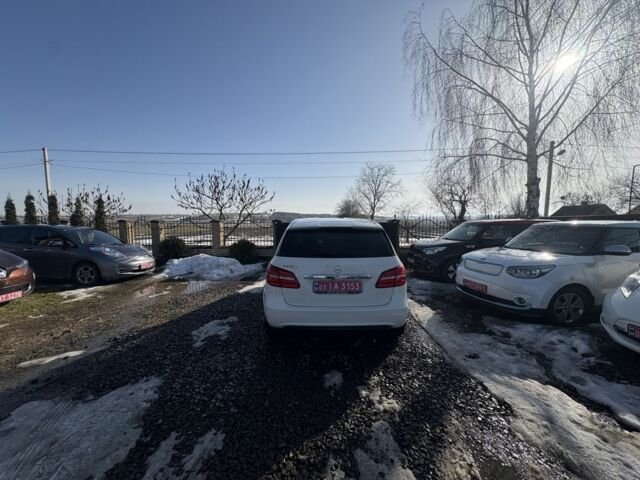 Білий Мерседес Б-клас, об'ємом двигуна 0 л та пробігом 147 тис. км за 8700 $, фото 14 на Automoto.ua