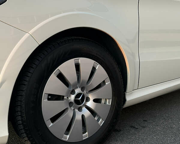 Белый Мерседес Б-класс, объемом двигателя 0 л и пробегом 81 тыс. км за 10950 $, фото 17 на Automoto.ua