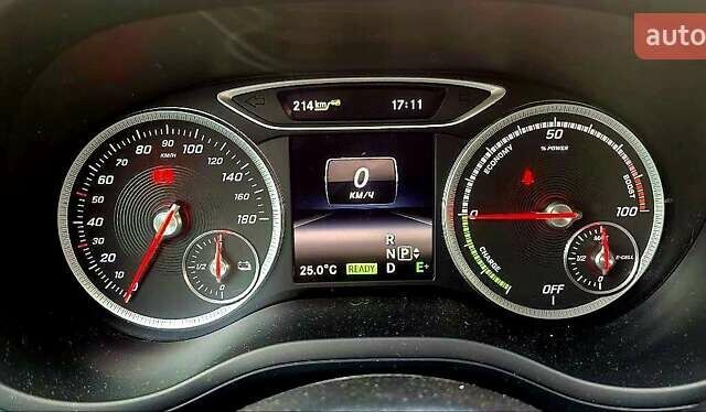 Белый Мерседес Б-класс, объемом двигателя 0 л и пробегом 123 тыс. км за 10900 $, фото 13 на Automoto.ua