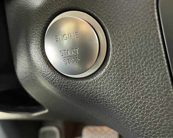 Белый Мерседес Б-класс, объемом двигателя 0 л и пробегом 73 тыс. км за 16900 $, фото 19 на Automoto.ua