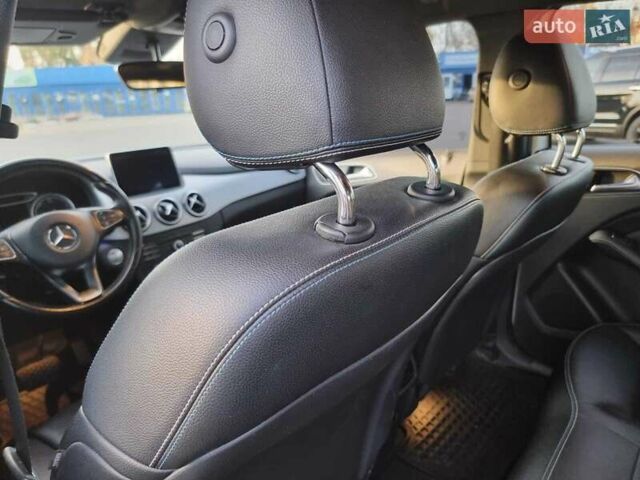 Білий Мерседес Б-клас, об'ємом двигуна 0 л та пробігом 150 тис. км за 10500 $, фото 14 на Automoto.ua