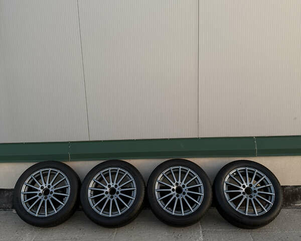 Белый Мерседес Б-класс, объемом двигателя 0 л и пробегом 81 тыс. км за 10950 $, фото 61 на Automoto.ua