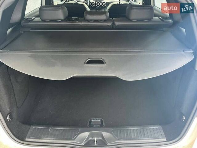 Белый Мерседес Б-класс, объемом двигателя 0 л и пробегом 104 тыс. км за 11300 $, фото 12 на Automoto.ua