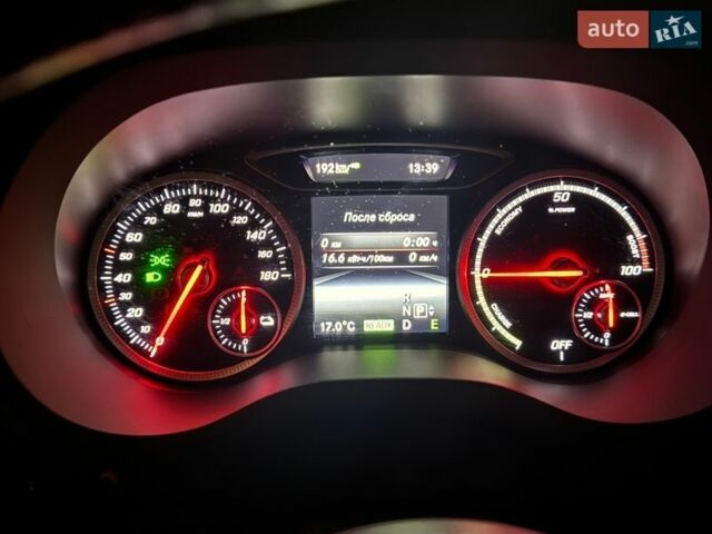 Белый Мерседес Б-класс, объемом двигателя 0 л и пробегом 67 тыс. км за 11900 $, фото 24 на Automoto.ua