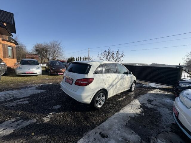 Білий Мерседес Б-клас, об'ємом двигуна 0 л та пробігом 147 тис. км за 8700 $, фото 13 на Automoto.ua