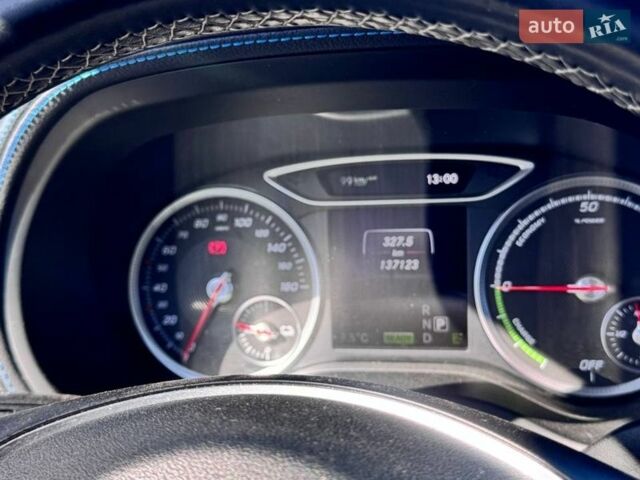 Белый Мерседес Б-класс, объемом двигателя 0 л и пробегом 137 тыс. км за 12500 $, фото 5 на Automoto.ua