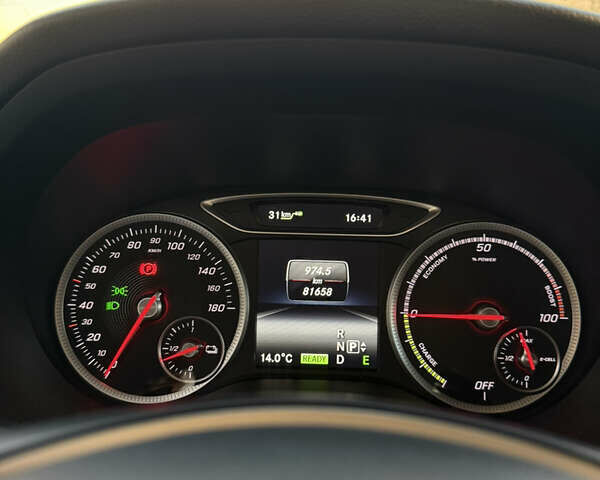 Белый Мерседес Б-класс, объемом двигателя 0 л и пробегом 81 тыс. км за 10950 $, фото 50 на Automoto.ua