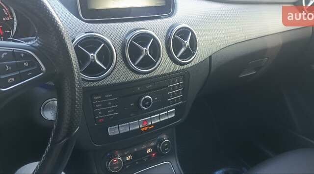 Білий Мерседес Б-клас, об'ємом двигуна 0 л та пробігом 90 тис. км за 11200 $, фото 19 на Automoto.ua